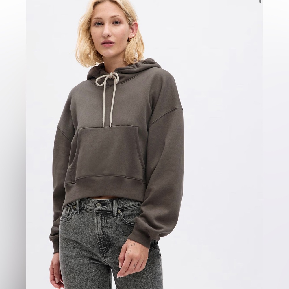 NWT gap Vintage Soft Cropped Hoodie in cashmere brown size large
